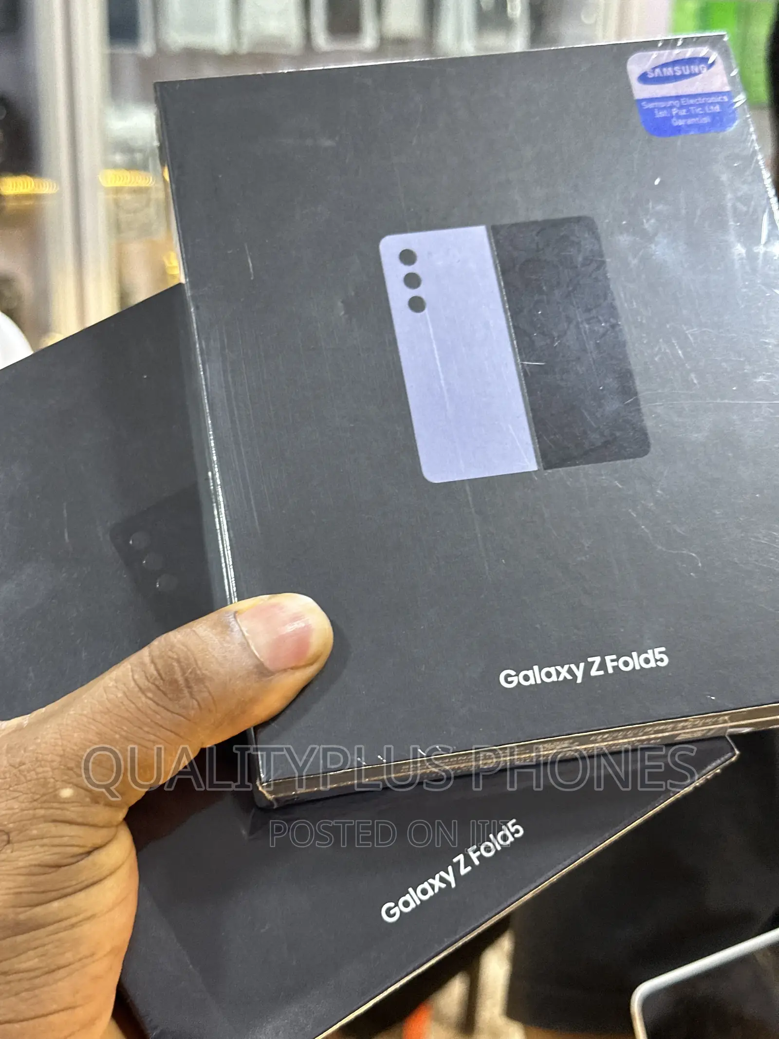 New Samsung Galaxy Fold 5G 512 GB Purple
