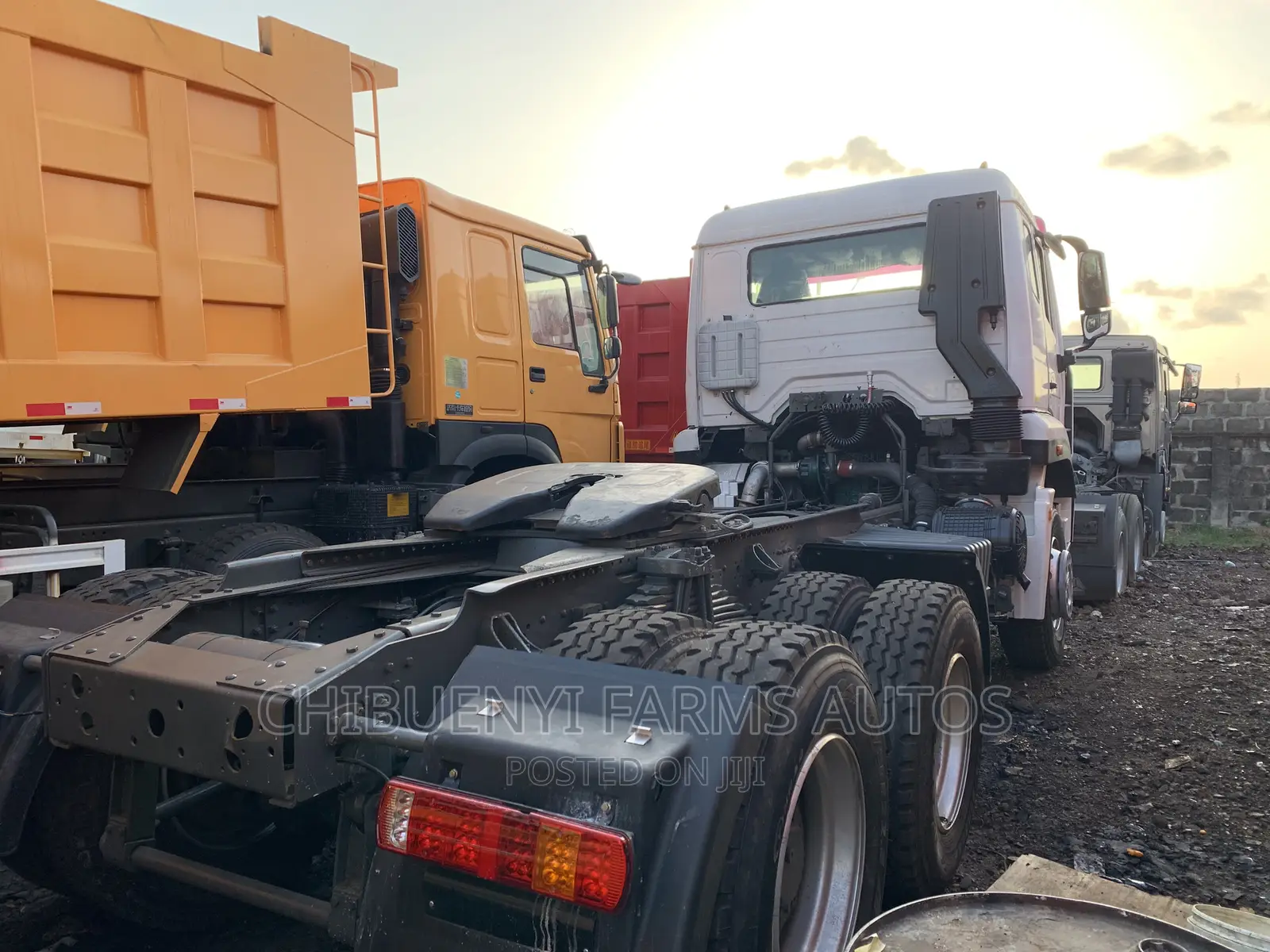 Brand New Howo 371 Truck-Head (10 Tyres)