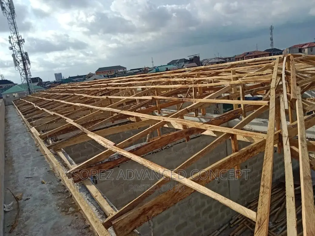 Mall Roofings Services