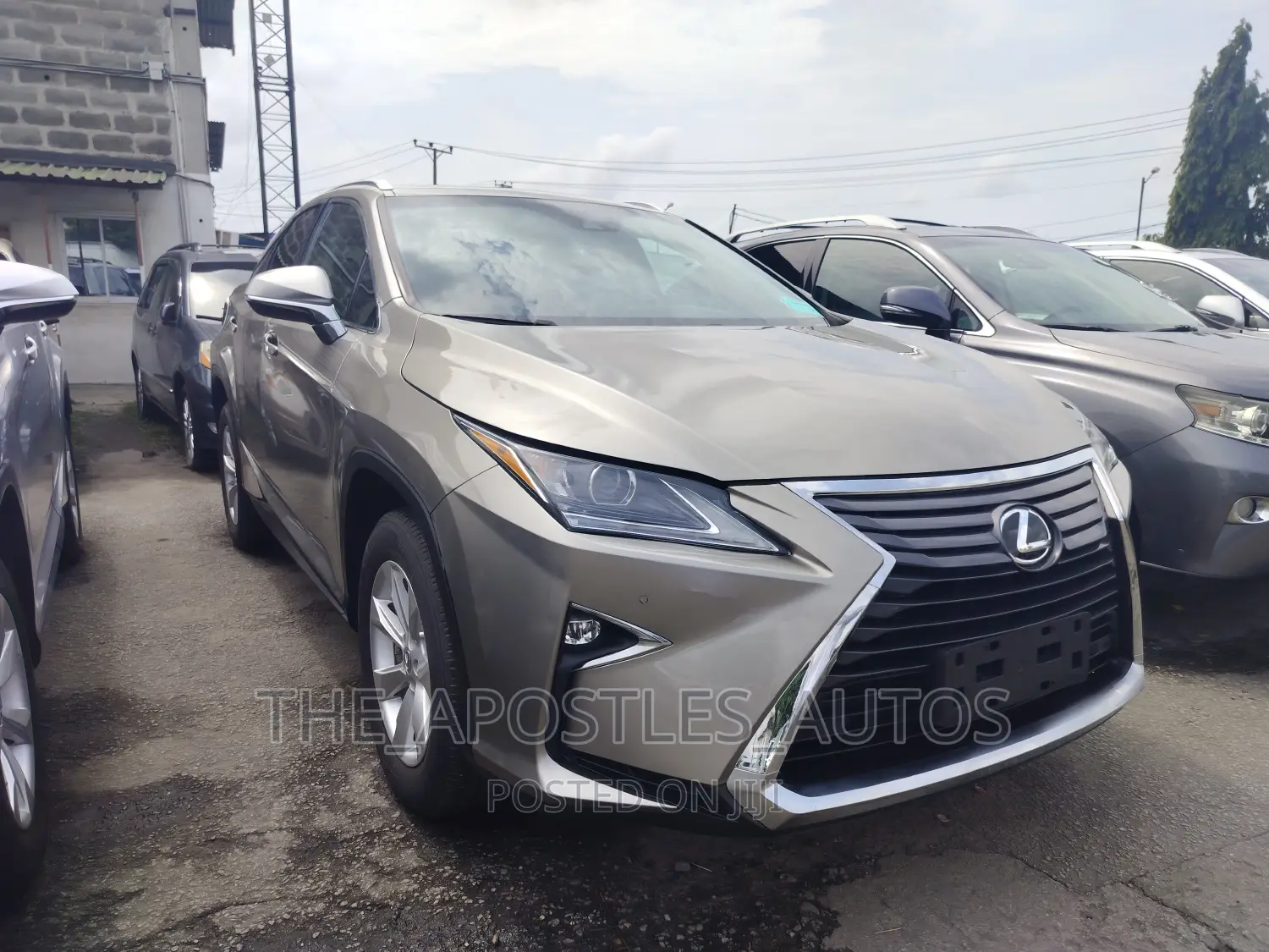 Lexus RX 350 FWD 2017 Gold