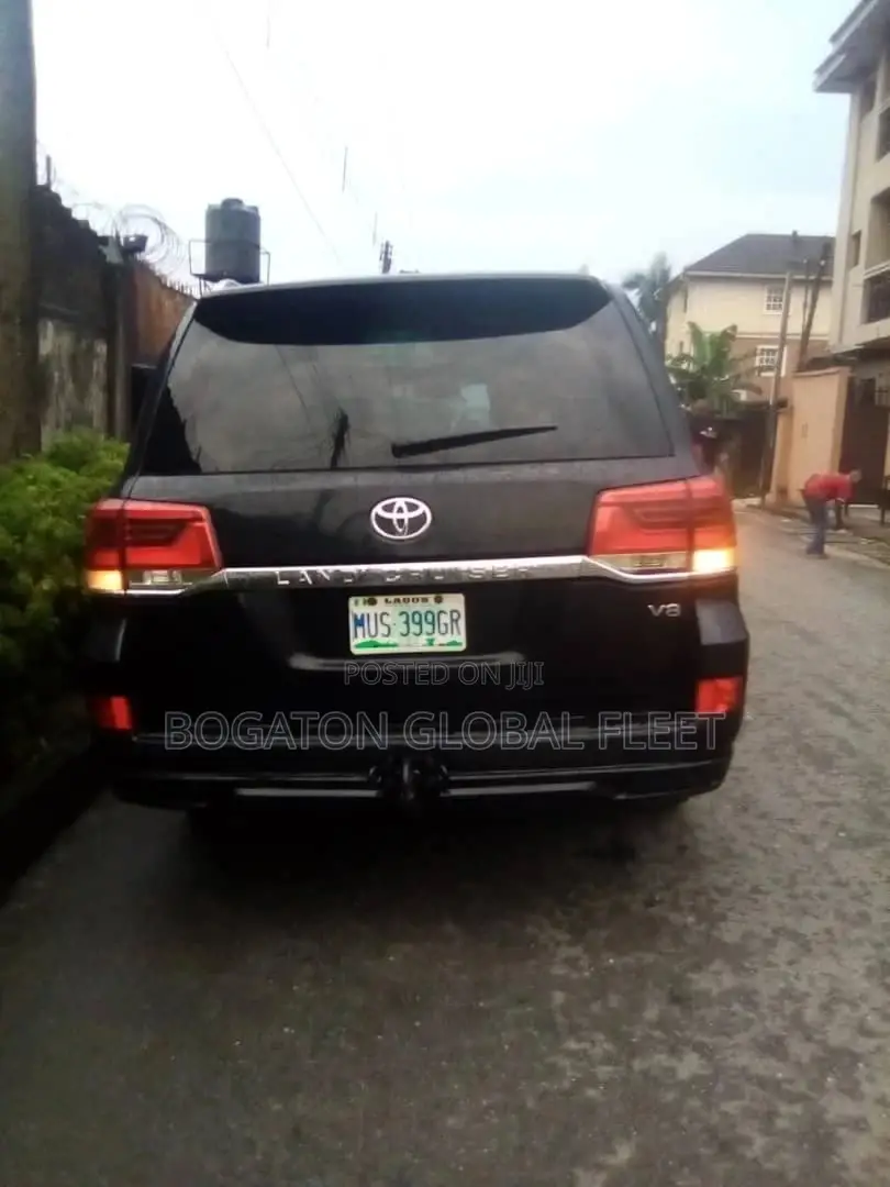 Toyota Landcruiser Hire