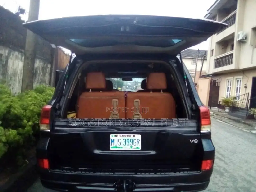 Toyota Landcruiser Hire