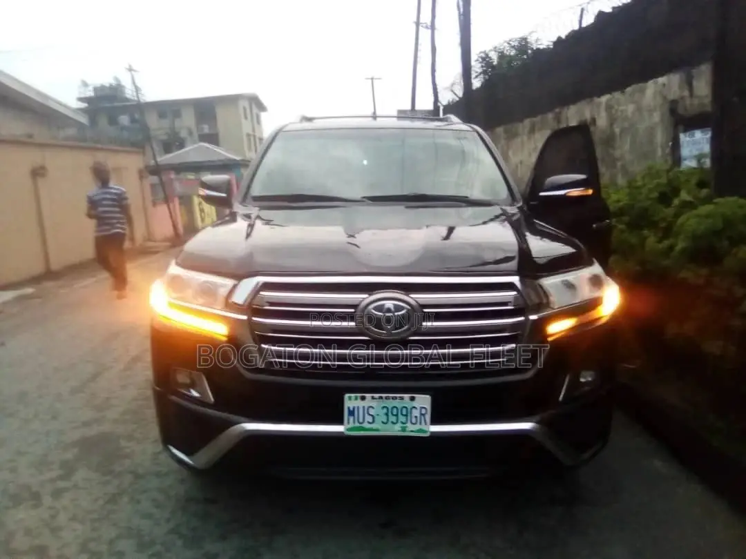 Toyota Landcruiser Hire