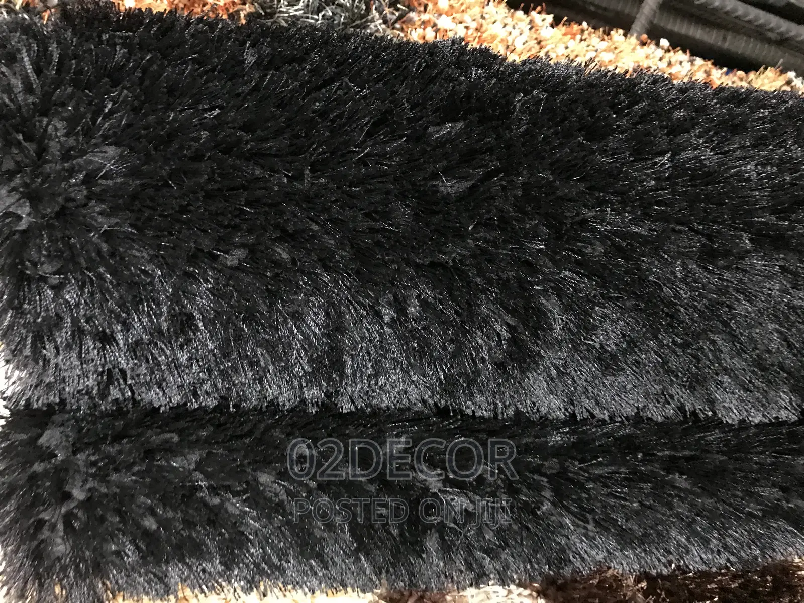 Plain Black Shaggy Center Rugs (4/6 and 5/7)