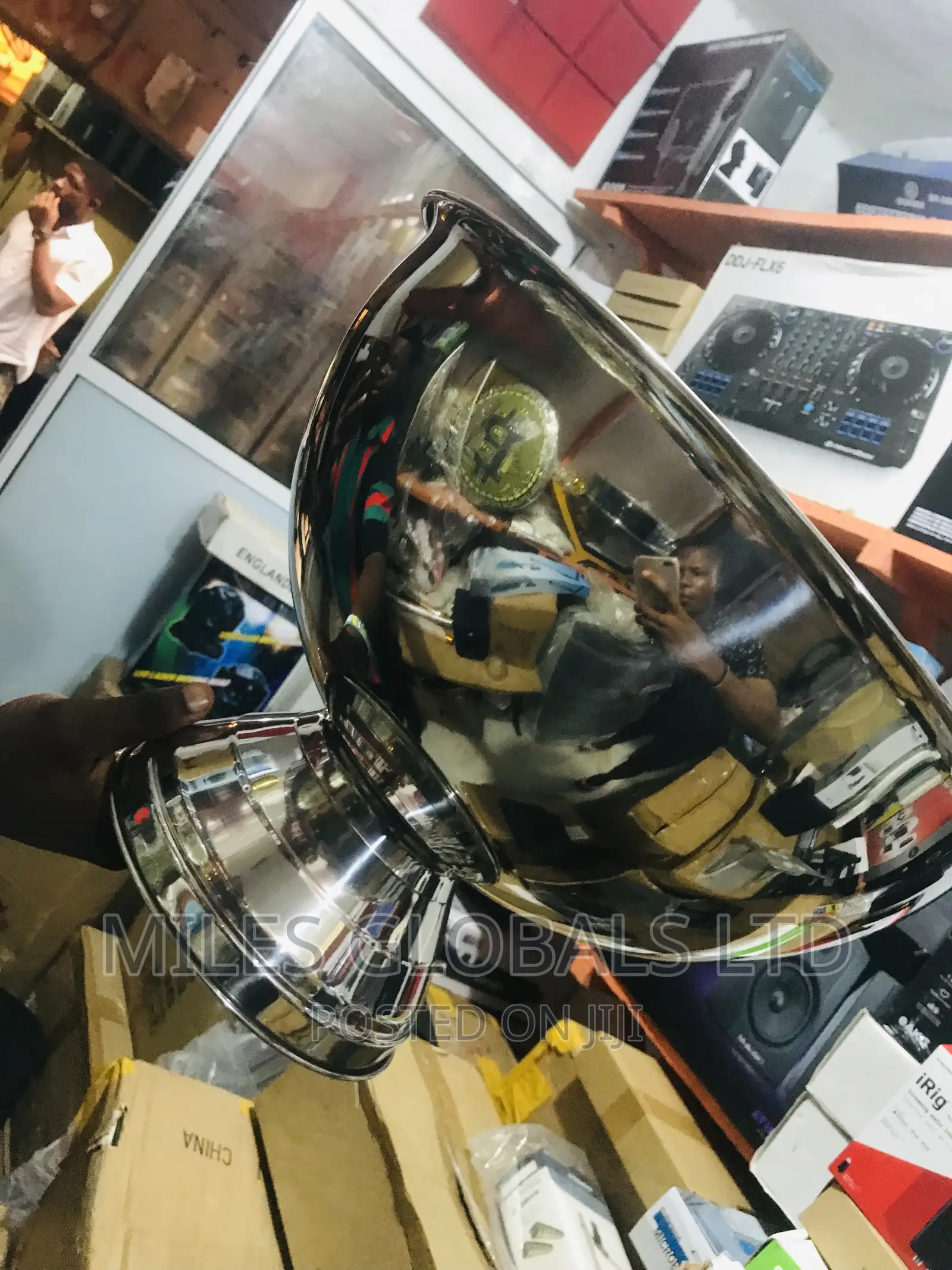 Champagne Bowl