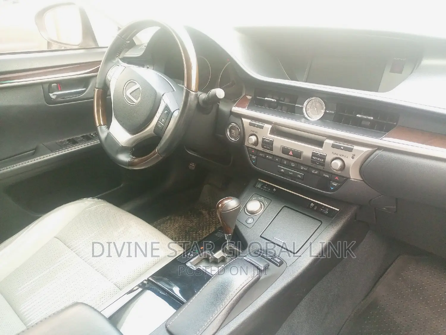 Lexus ES 350 FWD 2014 Silver