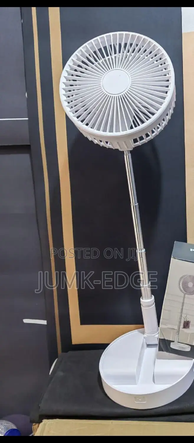 Rechargeable Telescopic Fan