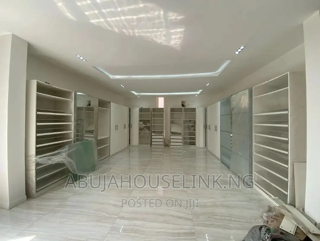 Furnished 5bdrm Mansion in Katampe Extension for sale