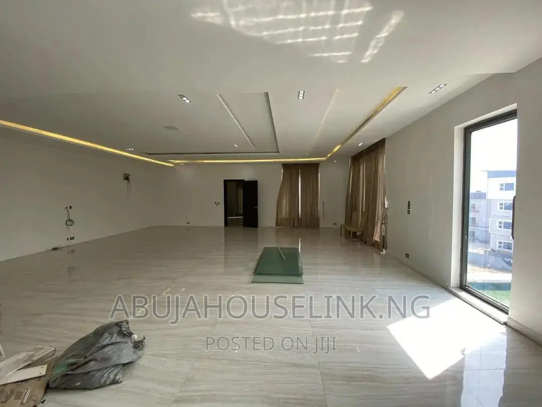 Furnished 5bdrm Mansion in Katampe Extension for sale
