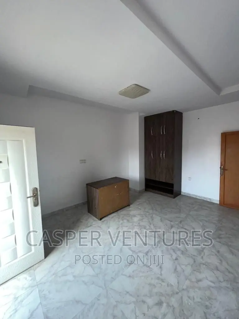 1bdrm Shared Apartment in Chevy View, Chevron for rent