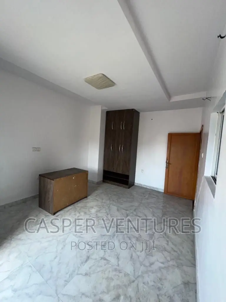 1bdrm Shared Apartment in Chevy View, Chevron for rent