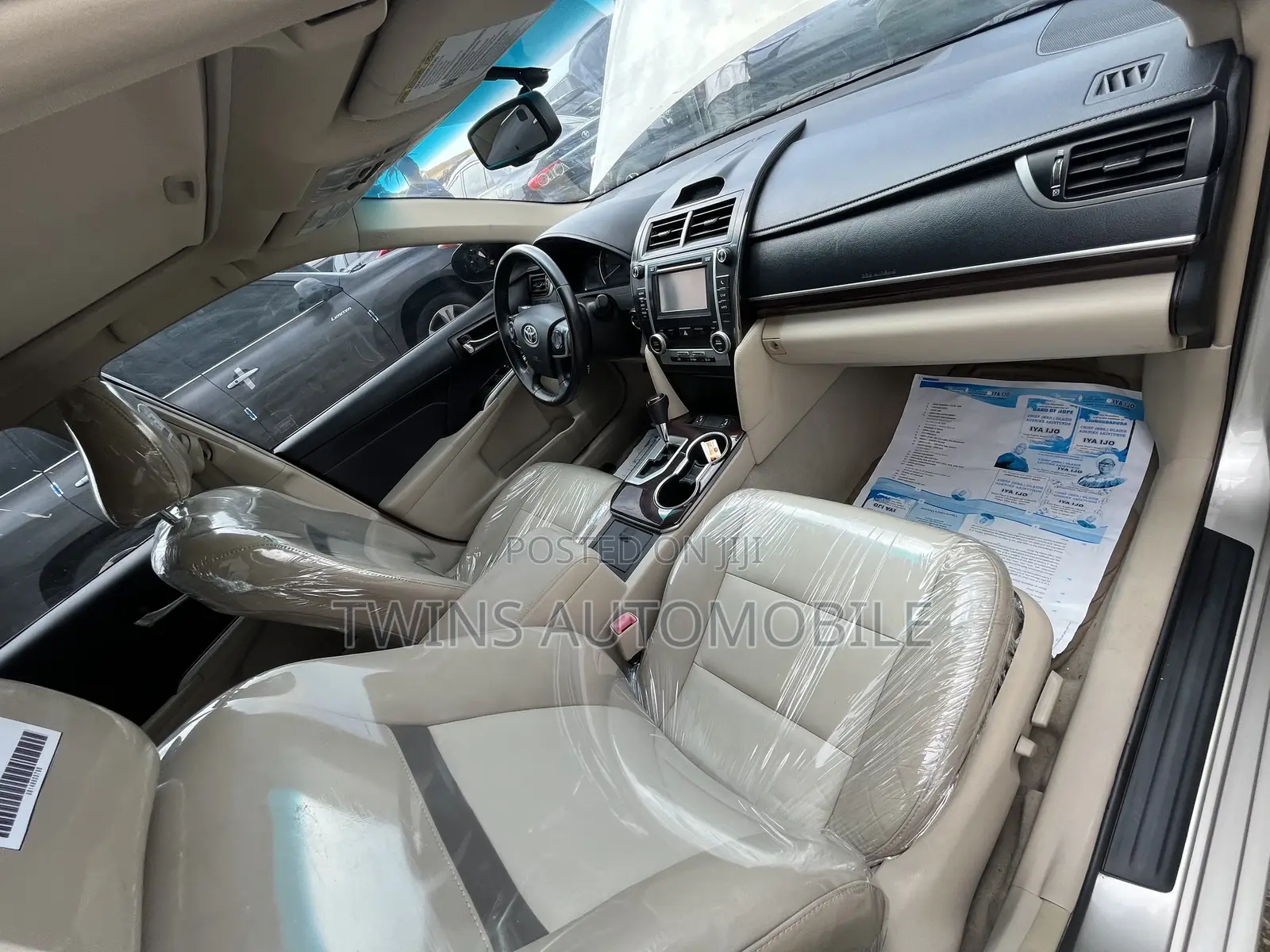 Toyota Camry 2013 Gold