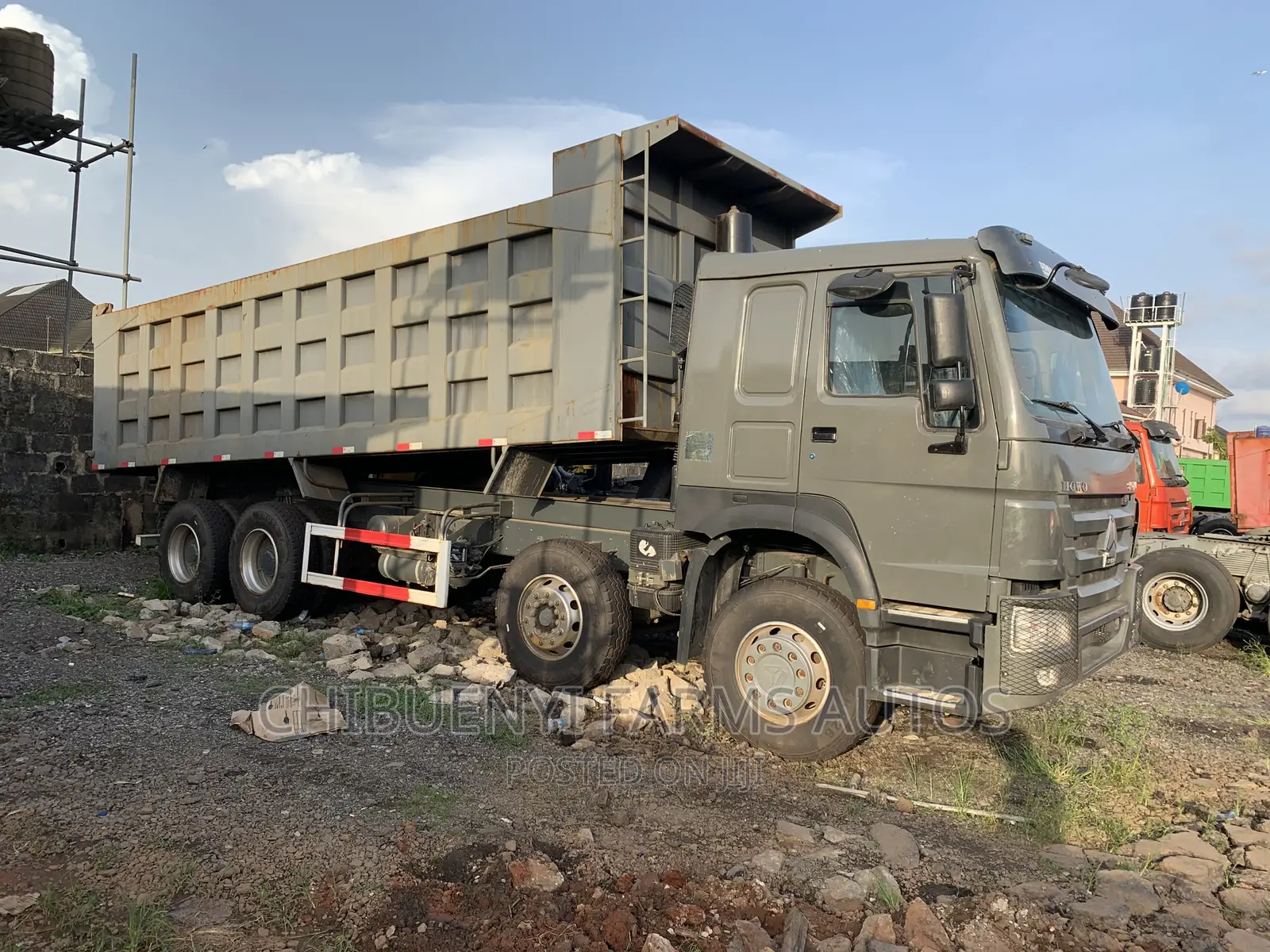 HOWO 371 TIPPER - 12tyres (45 Tons)
