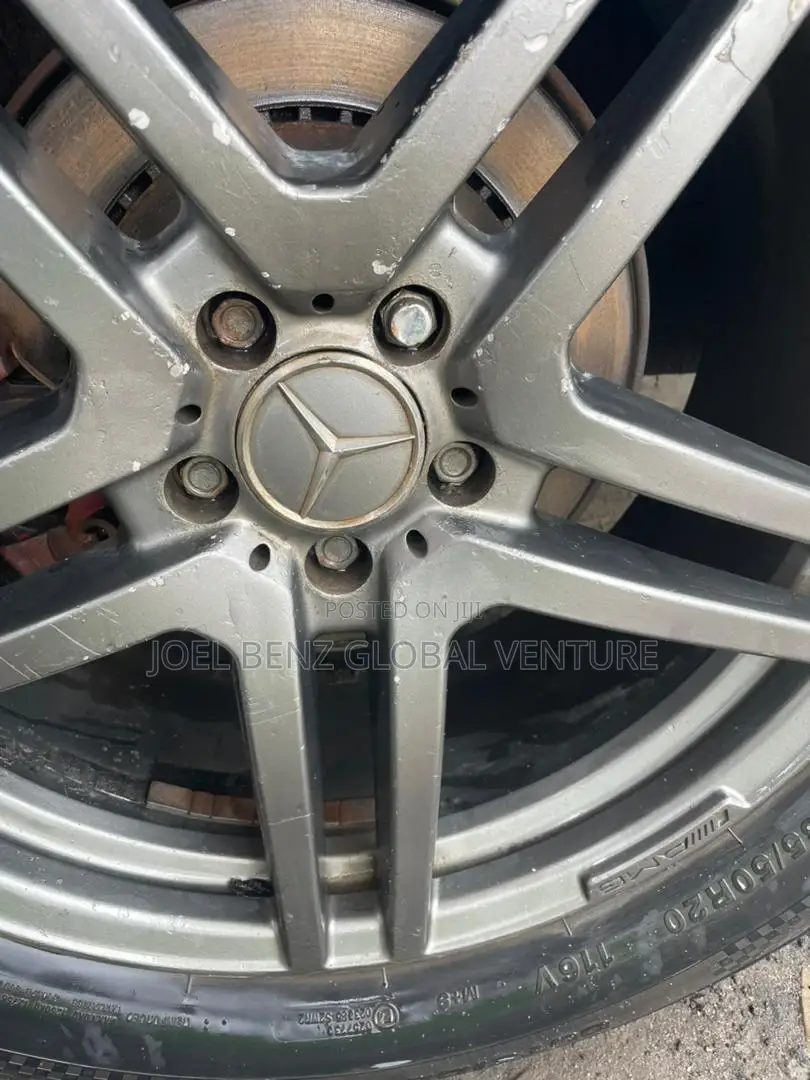 Rim Cover C300