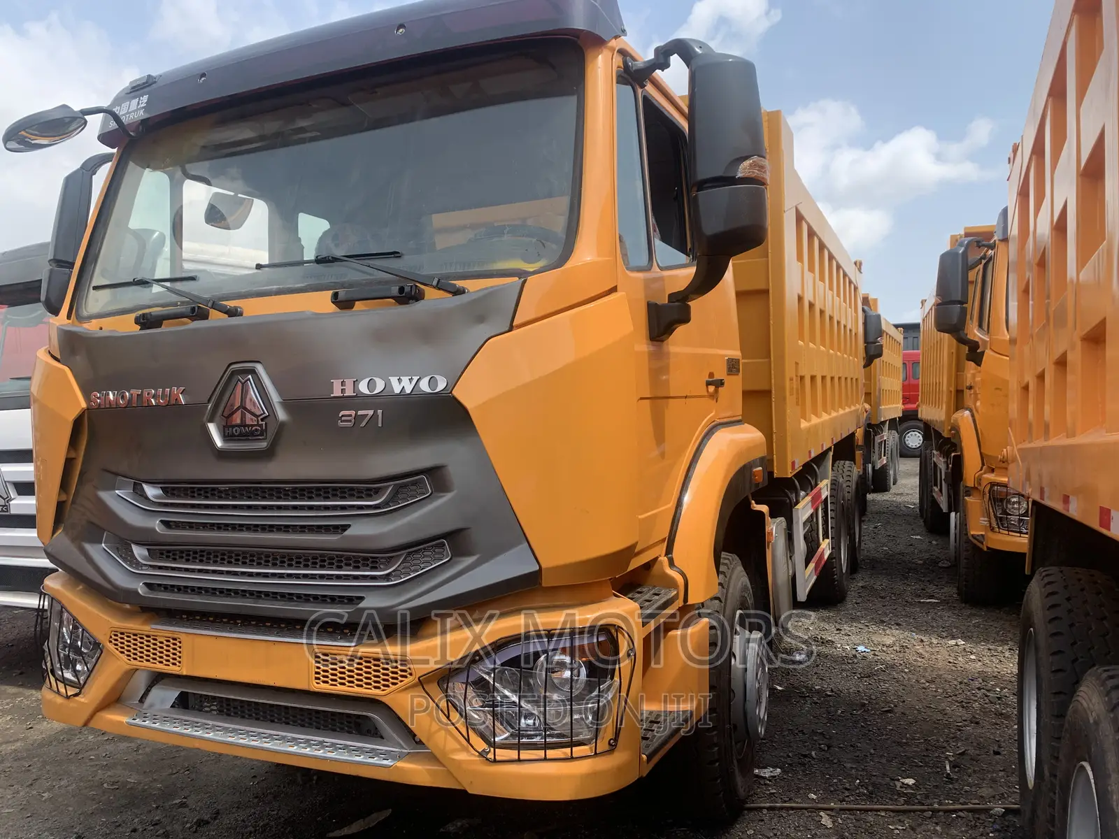 Foreign Used Howo Truck Tipper 10 Tires( Covid 19) Face.
