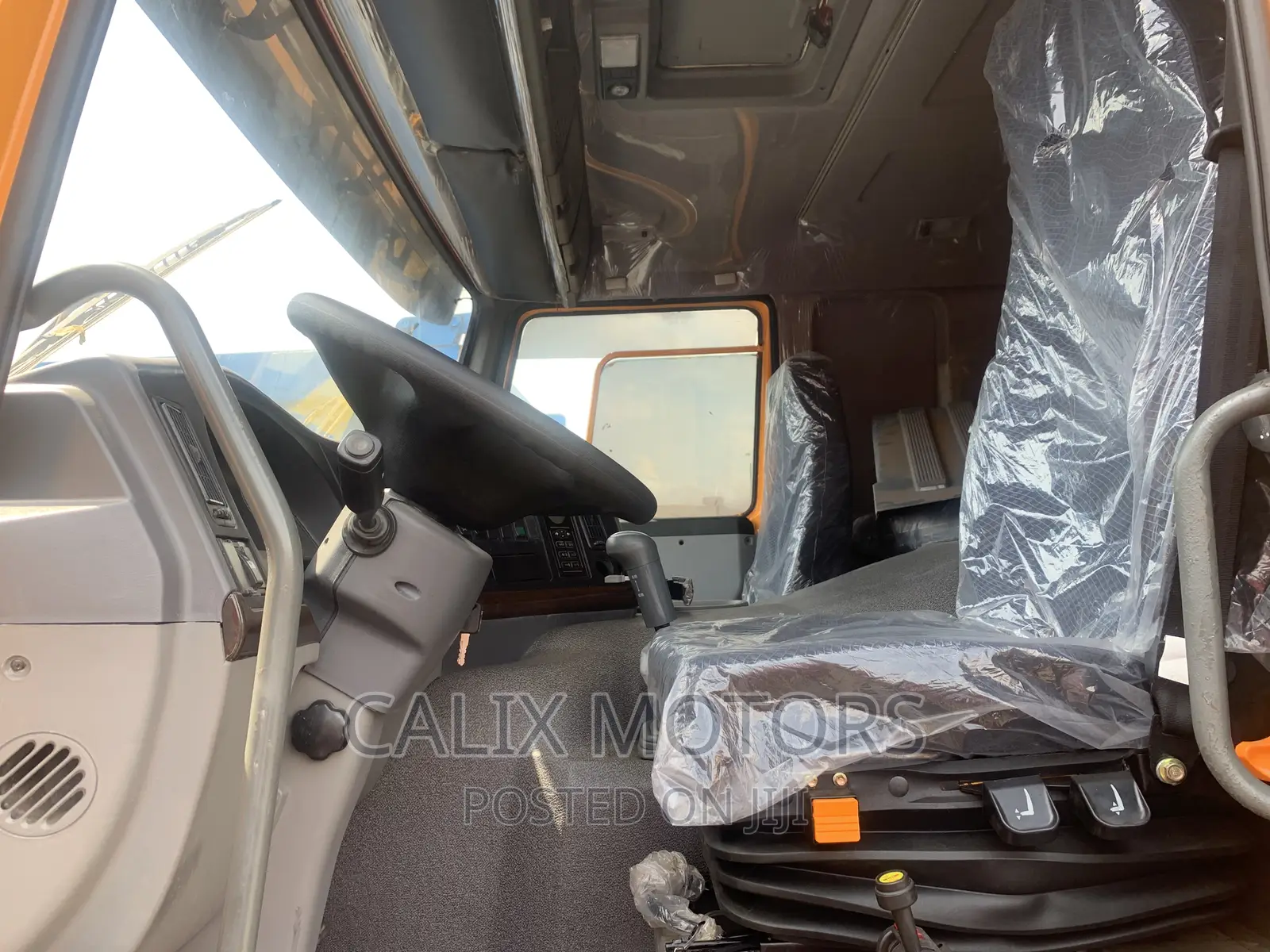 Foreign Used Howo Truck Tipper 371