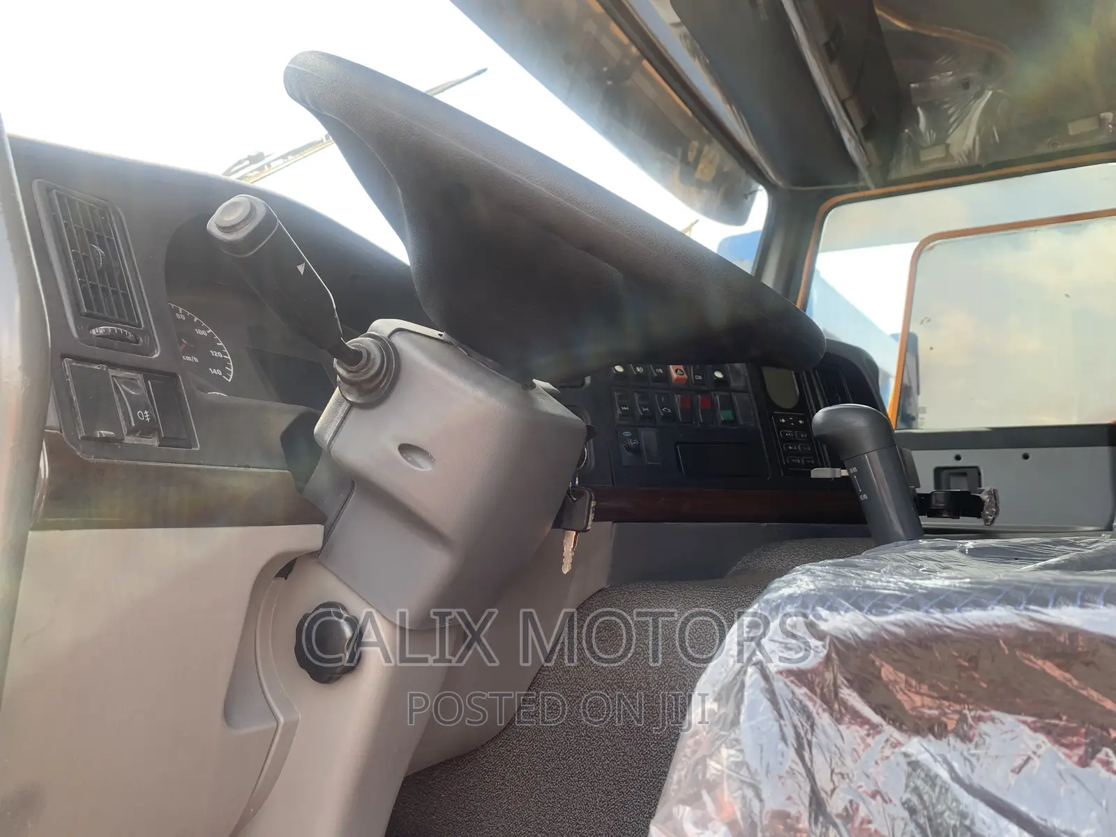 Foreign Used Howo Truck Tipper 371