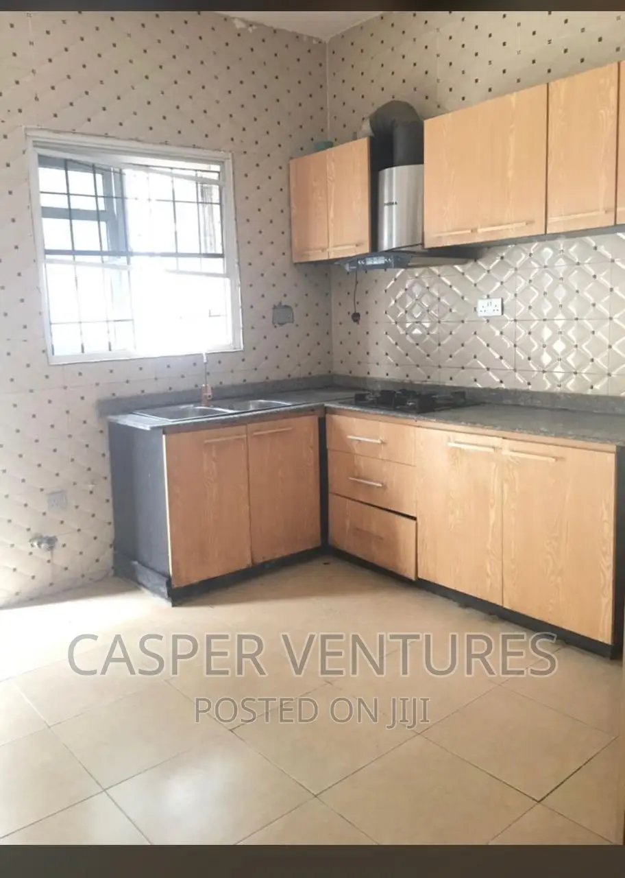 Studio Apartment in Bera, Chevron for rent