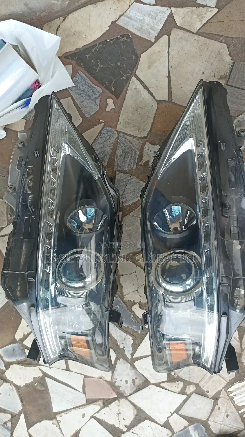 Direct Follow Come With Charger/Day Light Rx350 2015