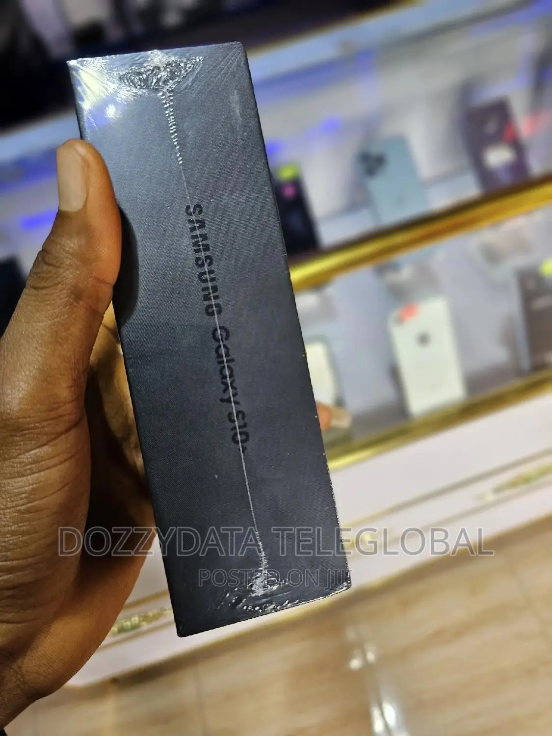 New Samsung Galaxy S10 Plus 128 GB