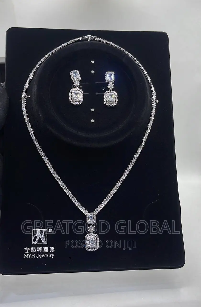 Jewelry Set Lovely