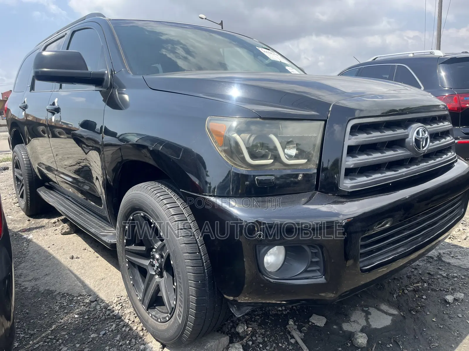 Toyota Sequoia 2013 Black