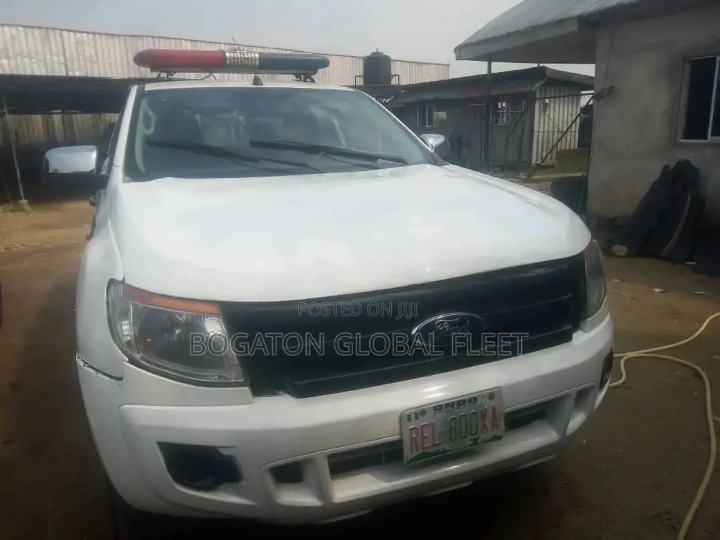 Ford Hilux for Rent