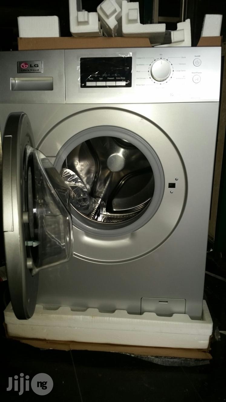 LG WASHING Machine ( 8kg )
