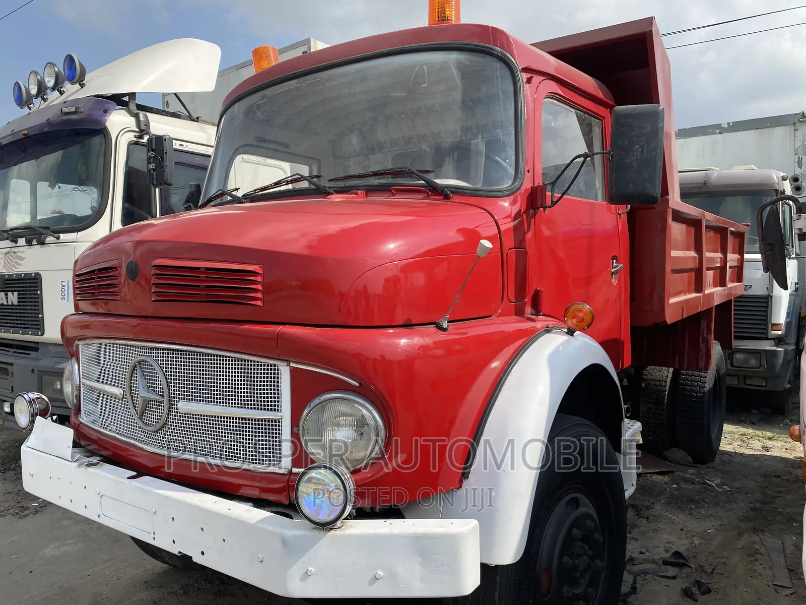 911 Fire  Service Tipper