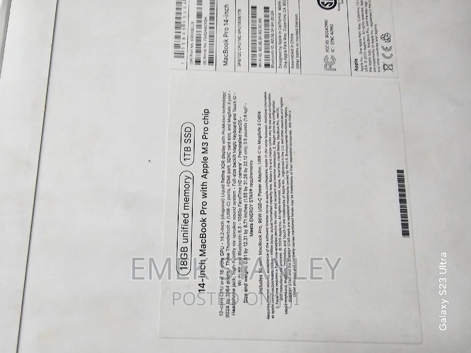 New Laptop Apple MacBook Pro 2023 M3 14-inch 18GB Apple M3 Pro SSD 1T