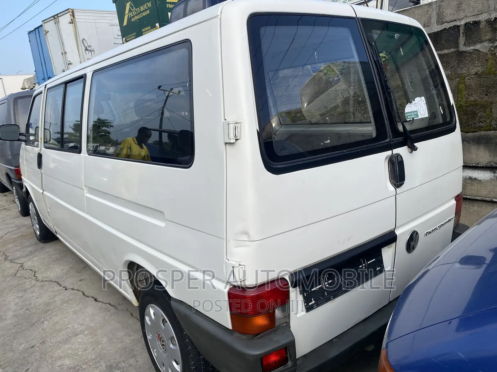 Volkswagen Transporter 2005 White