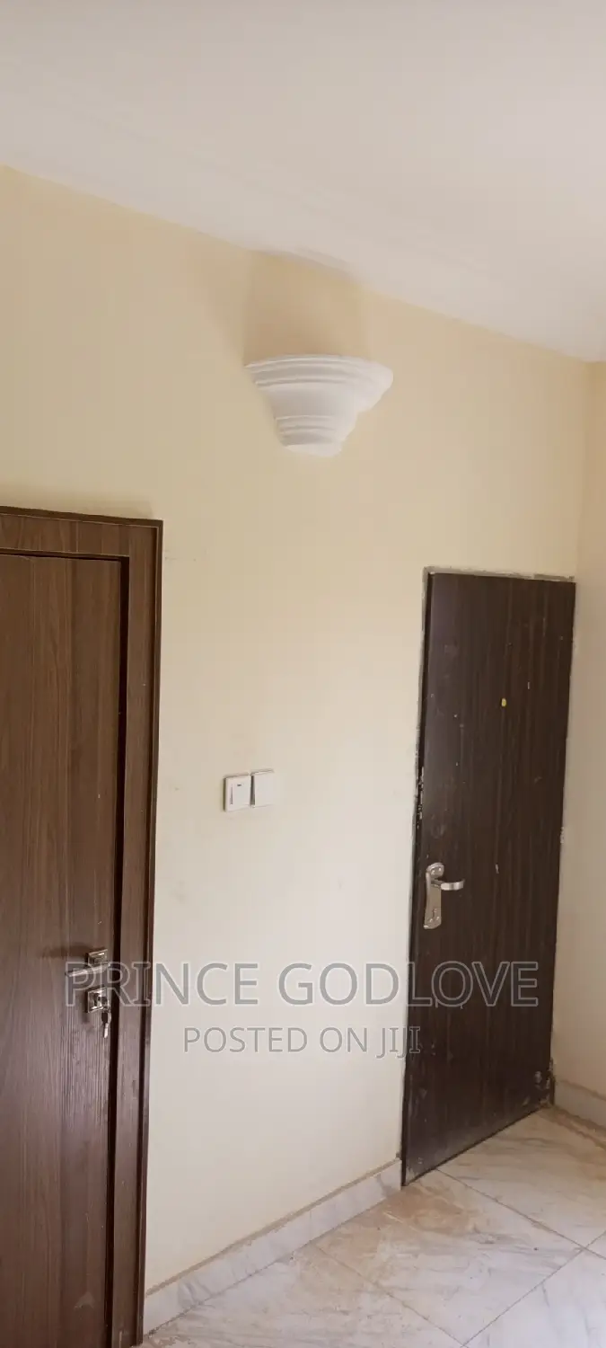 4bdrm Duplex in Dawaki for sale