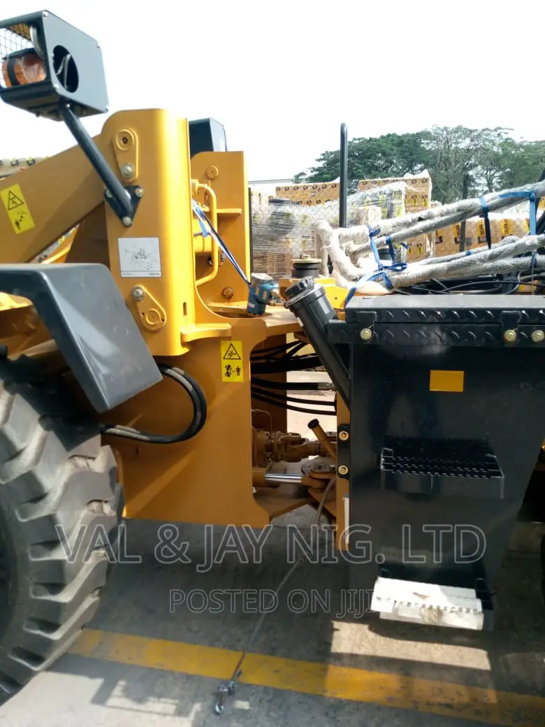 Brand New 3 Tons Sem Payloader 636D