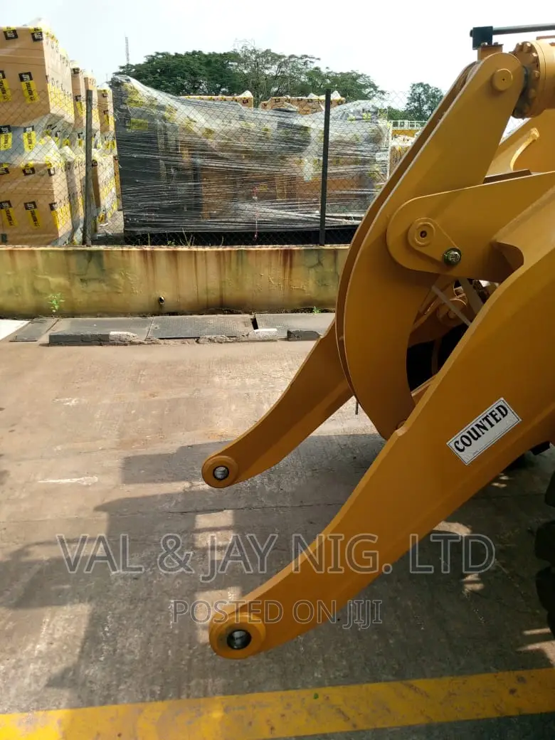 Brand New 3 Tons Sem Payloader 636D