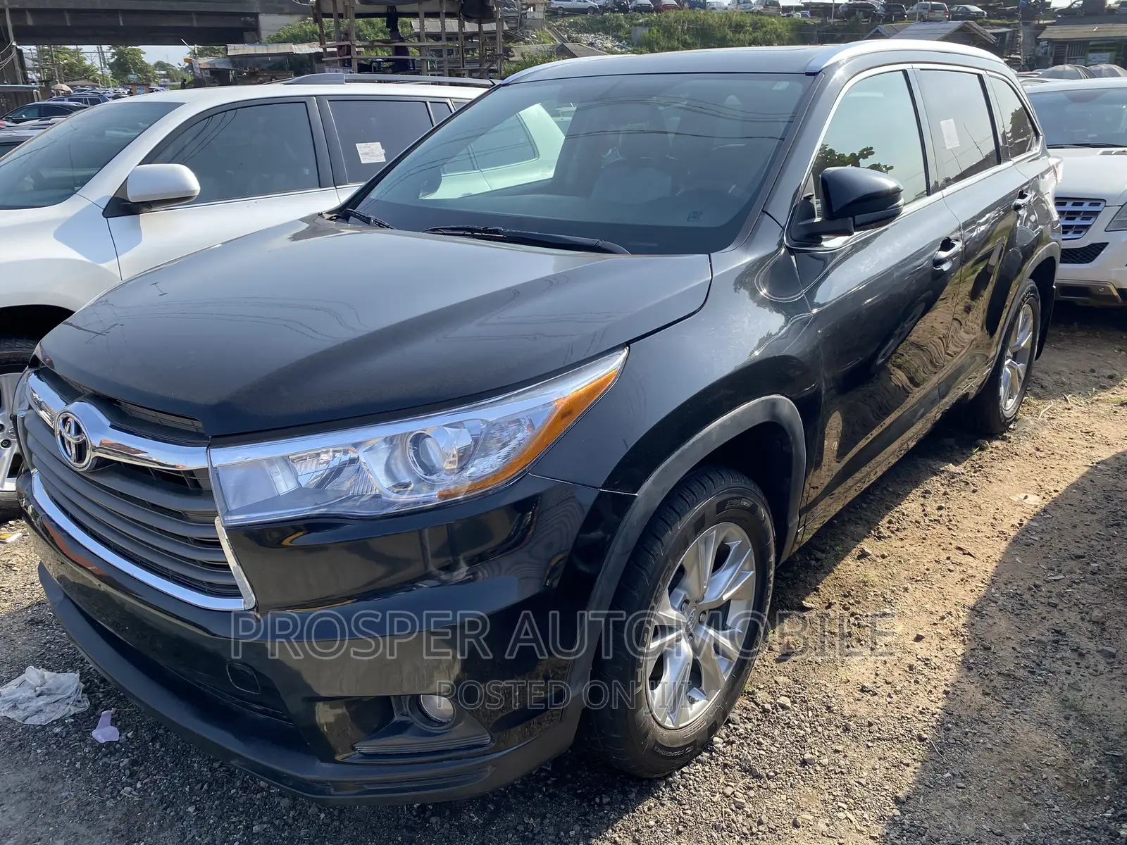 Toyota Highlander XLE 4dr SUV AWD (3.5L 6cyl 6A) 2015 Gray