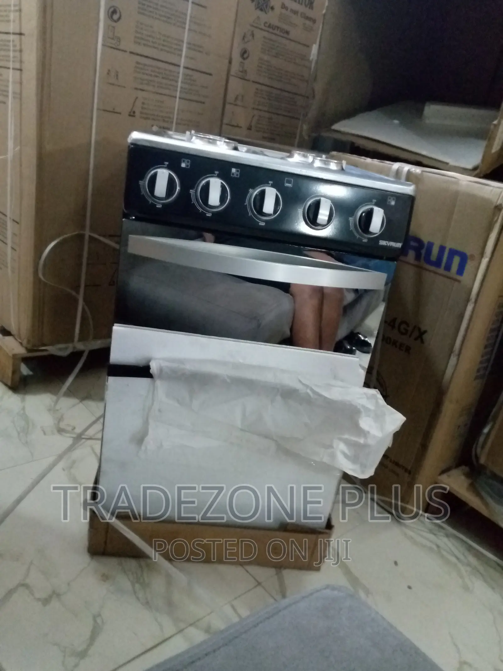 Free Standing GCS-4g/X 4+0 Skyrun Gas Cooker