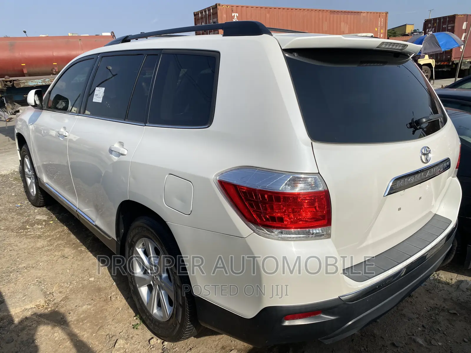 Toyota Highlander Limited 3.5l 4WD 2013 White