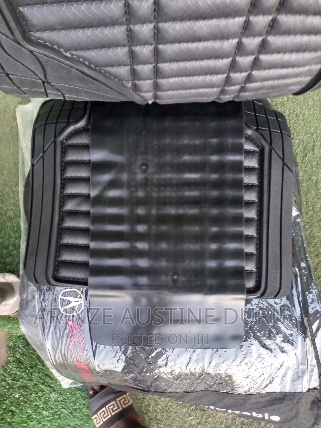 Honda" Floor Mat