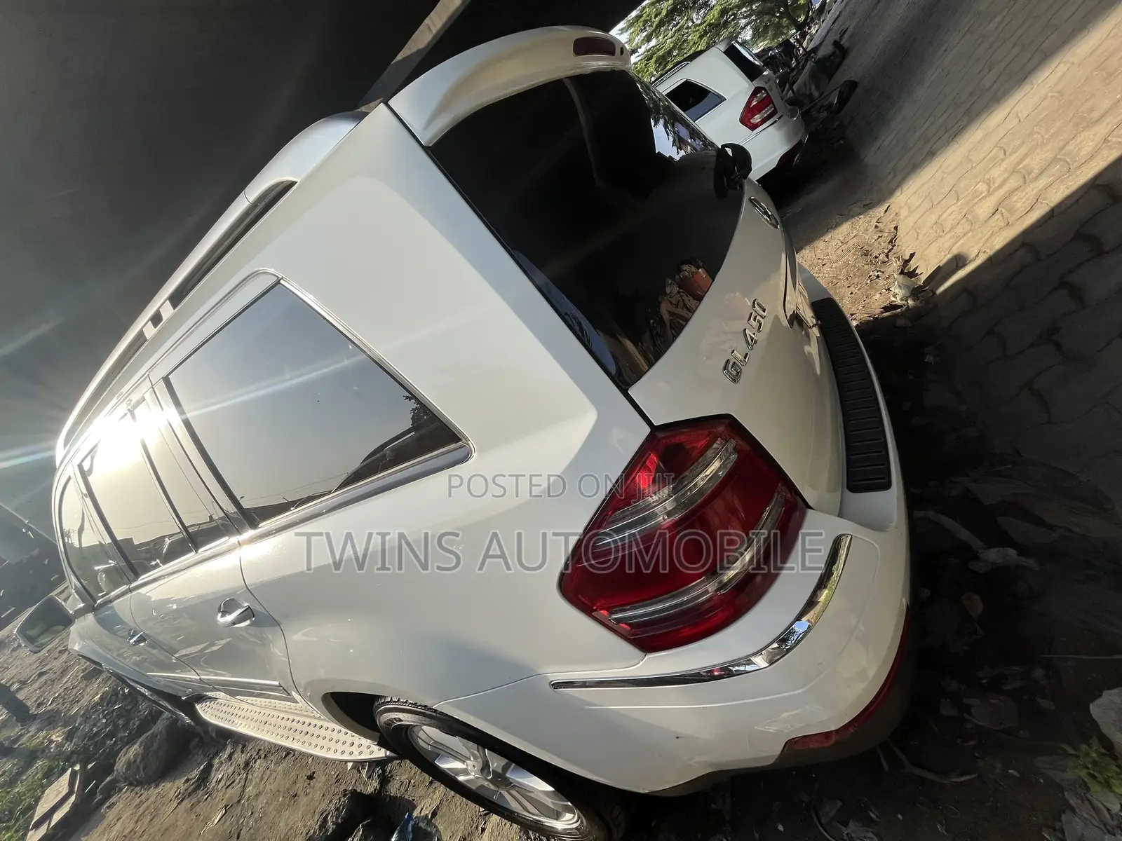 Mercedes-Benz GL-Class GL 450 2009 White