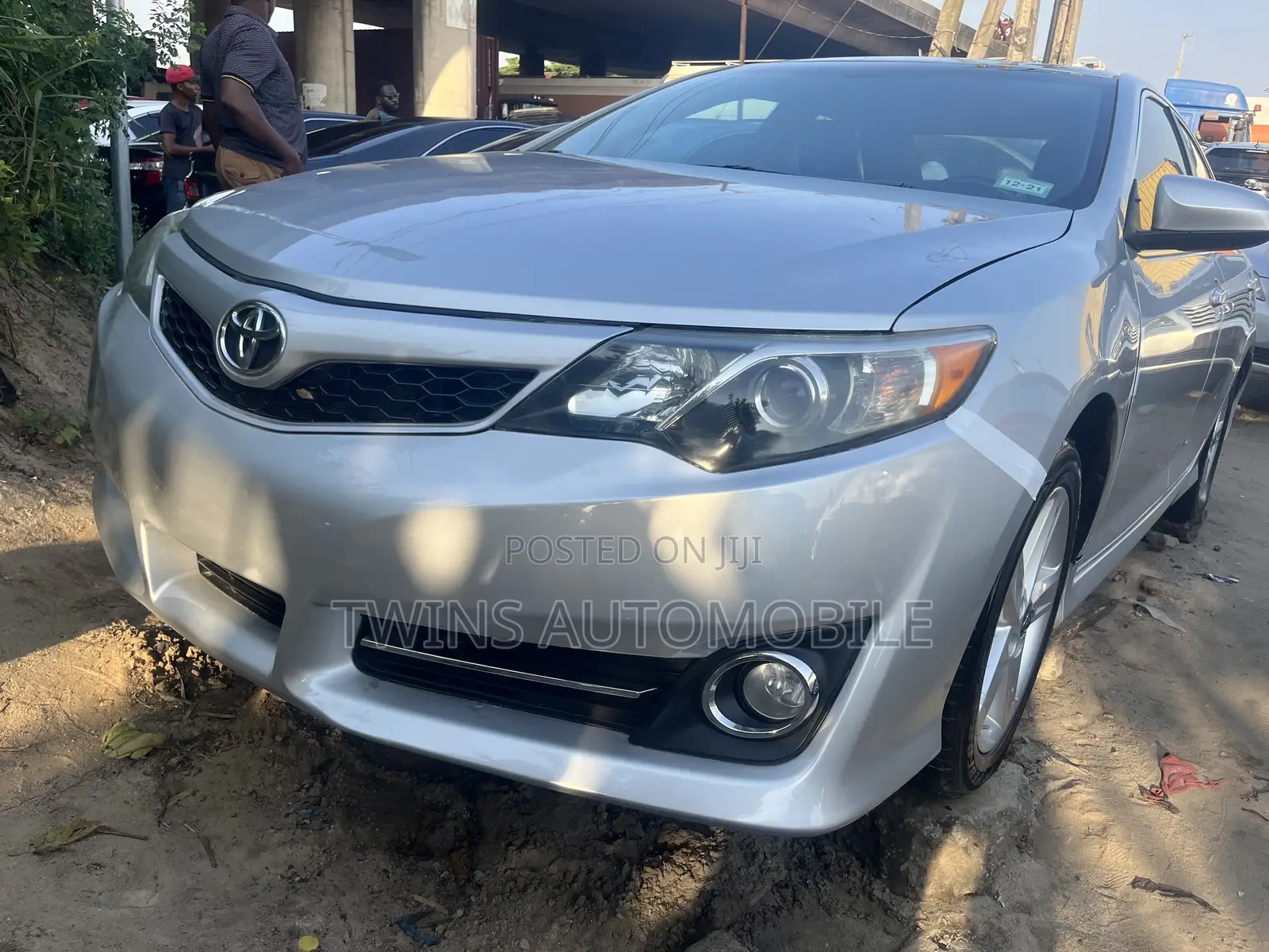 Toyota Camry 2012 Silver