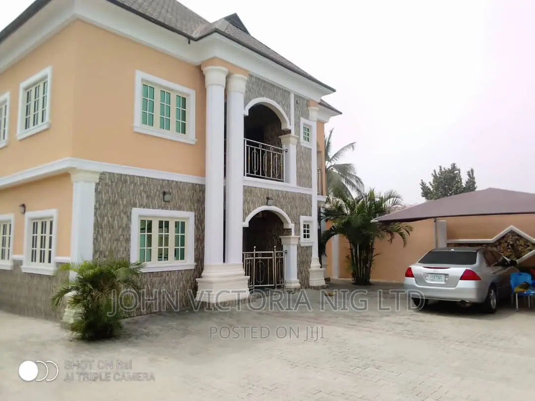 12bdrm Block of Flats in Ajara, Badagry / Badagry for sale