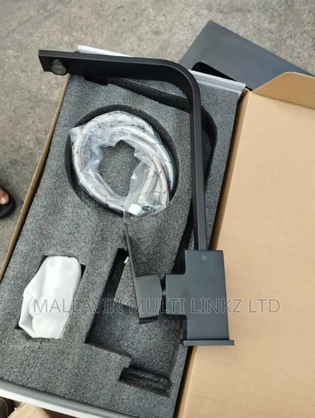 Black Kitchen Sinks With Mixer Tap