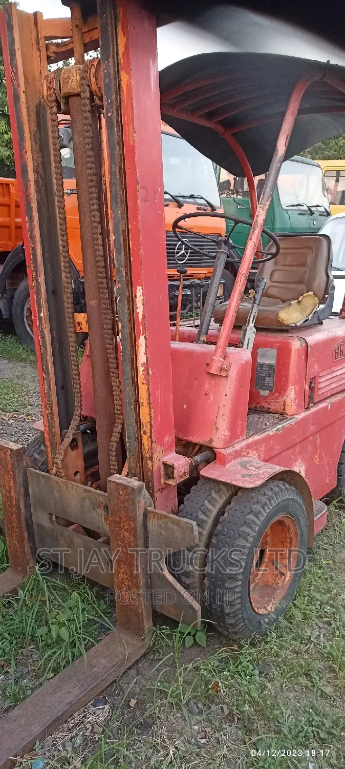 B S K Forklift