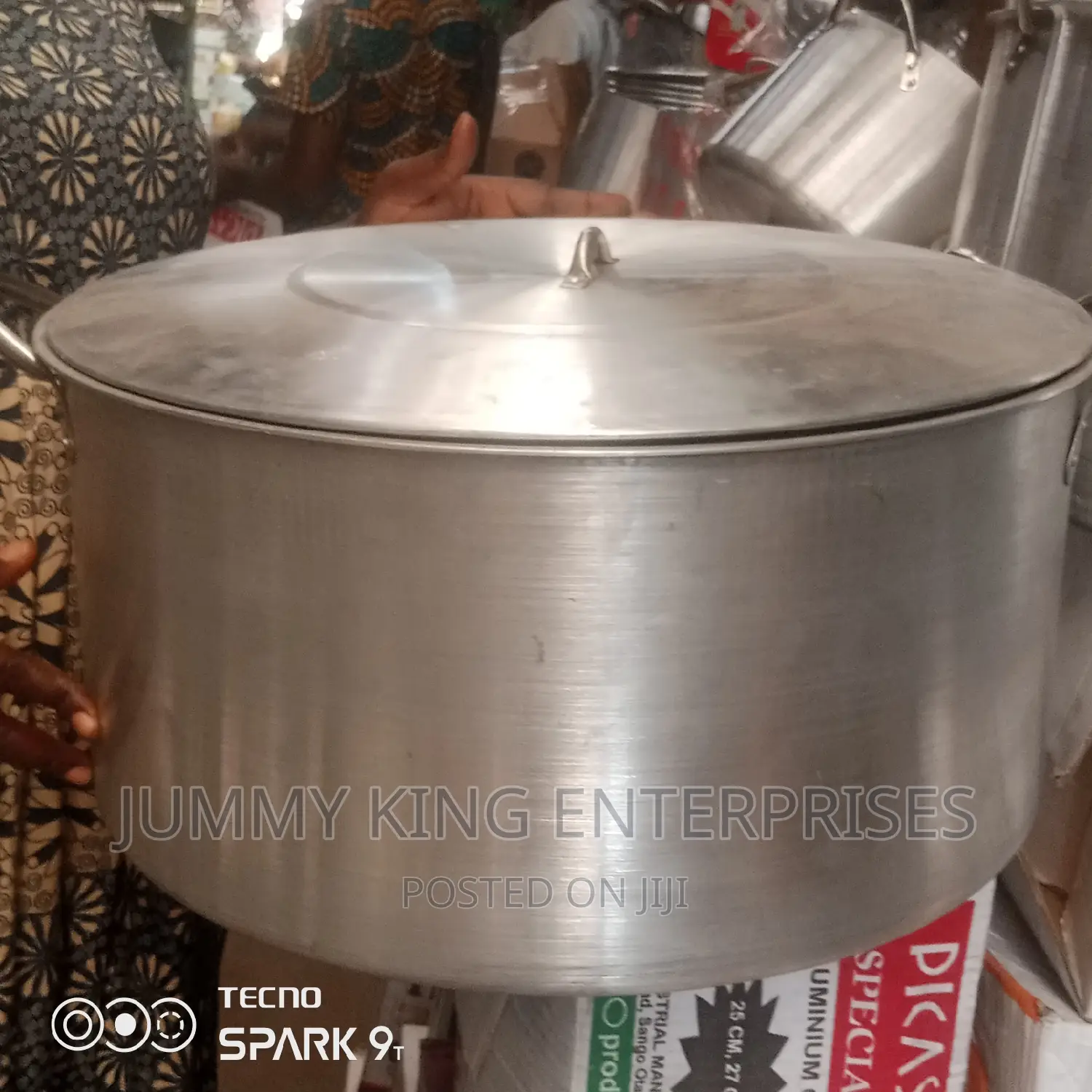 Big Cooking Pot