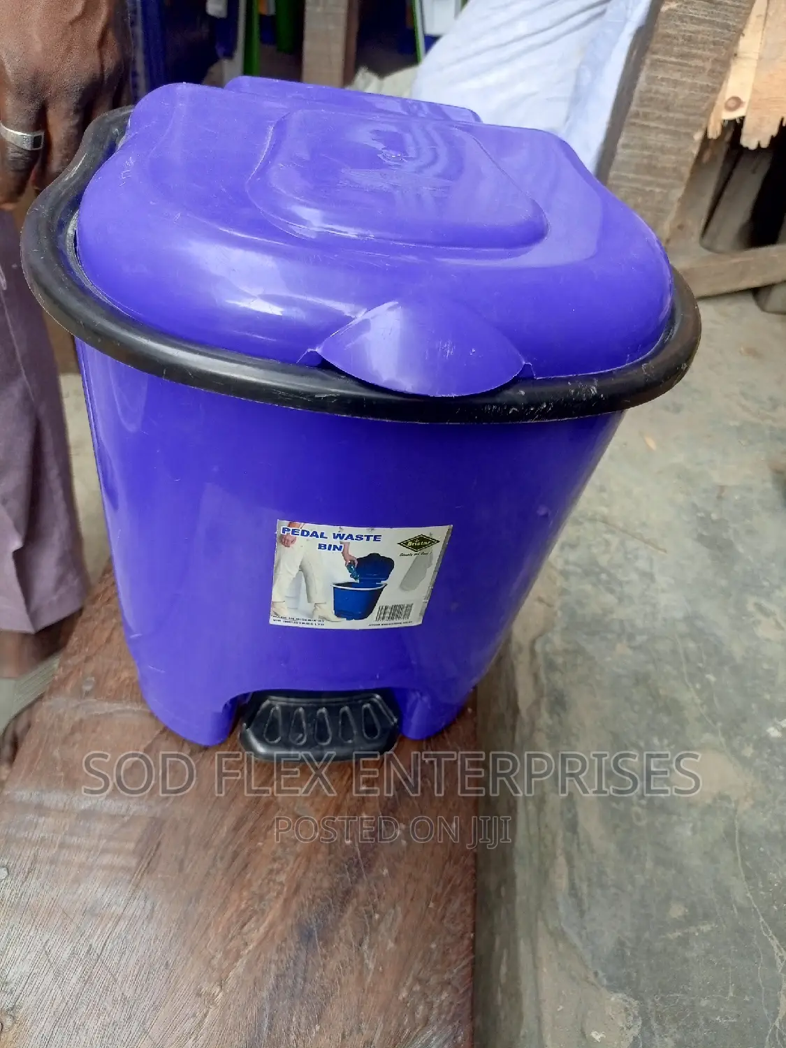 10 Liters Pedal Waste Bin
