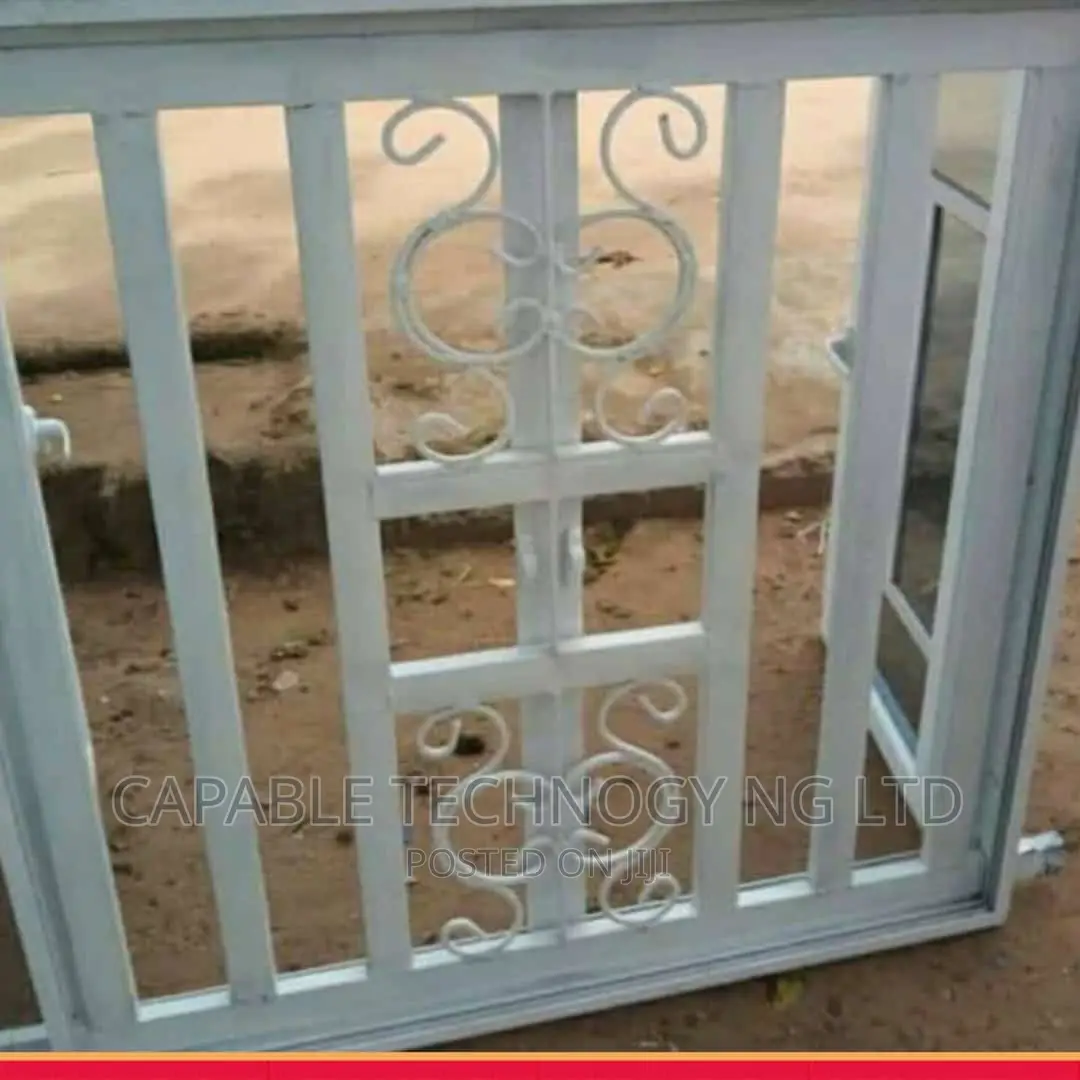 Alluminum Window With Burglary