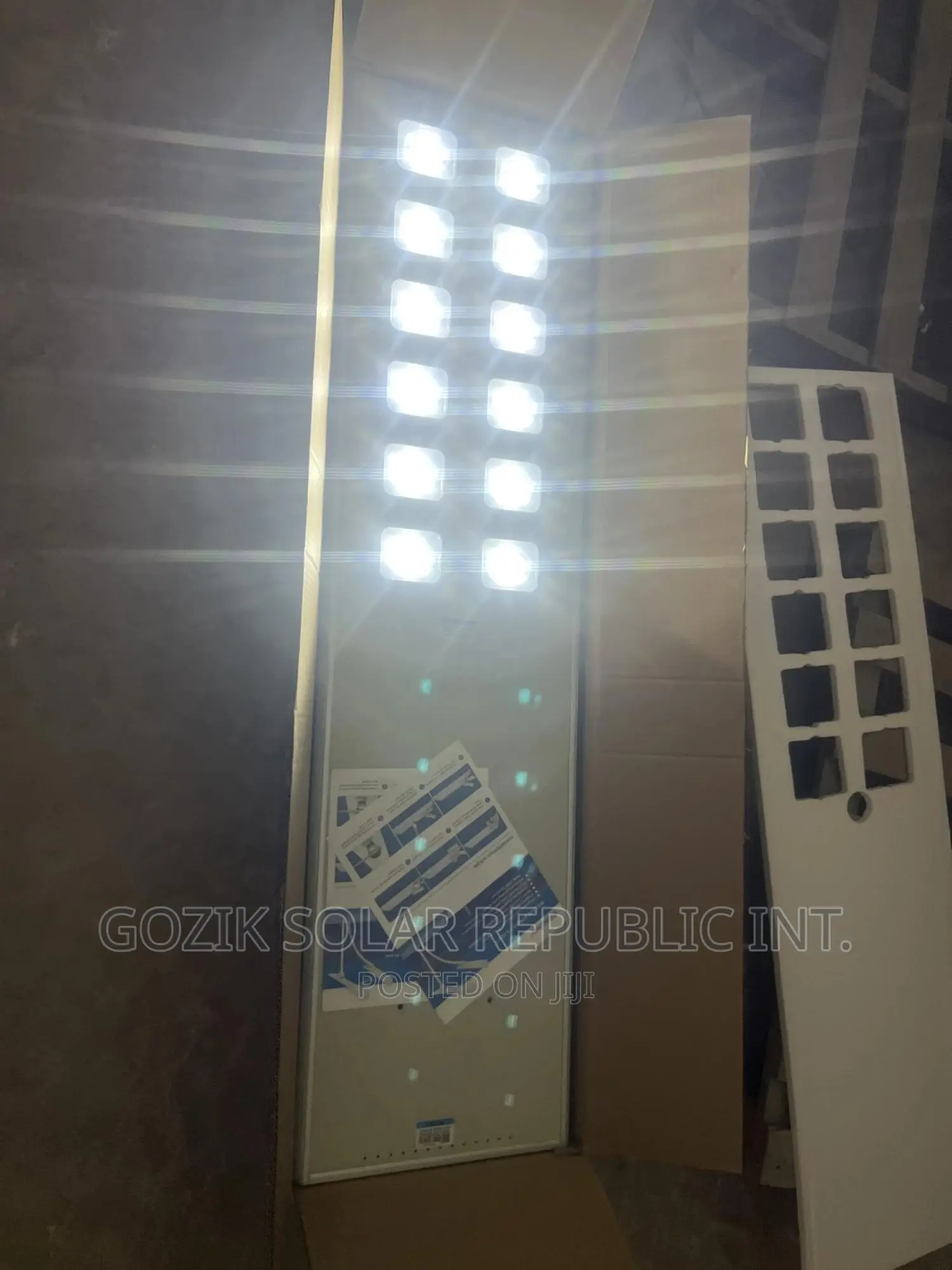 100w 12eyes Wakatek Solar Light