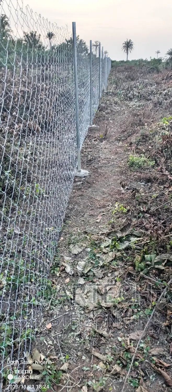 Chain Link Fencing , Solar Street Light and PTZ Solar Camera