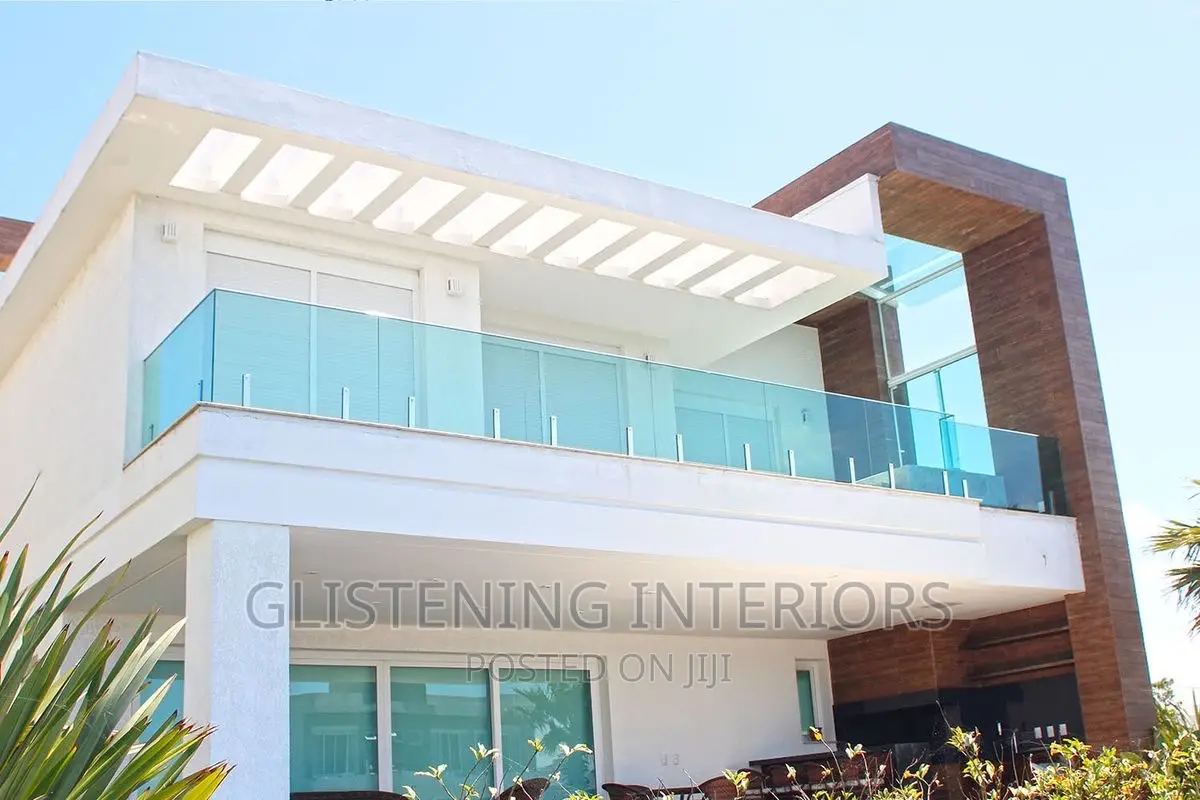 Balcony 10mm Tempered Glass With Accessories