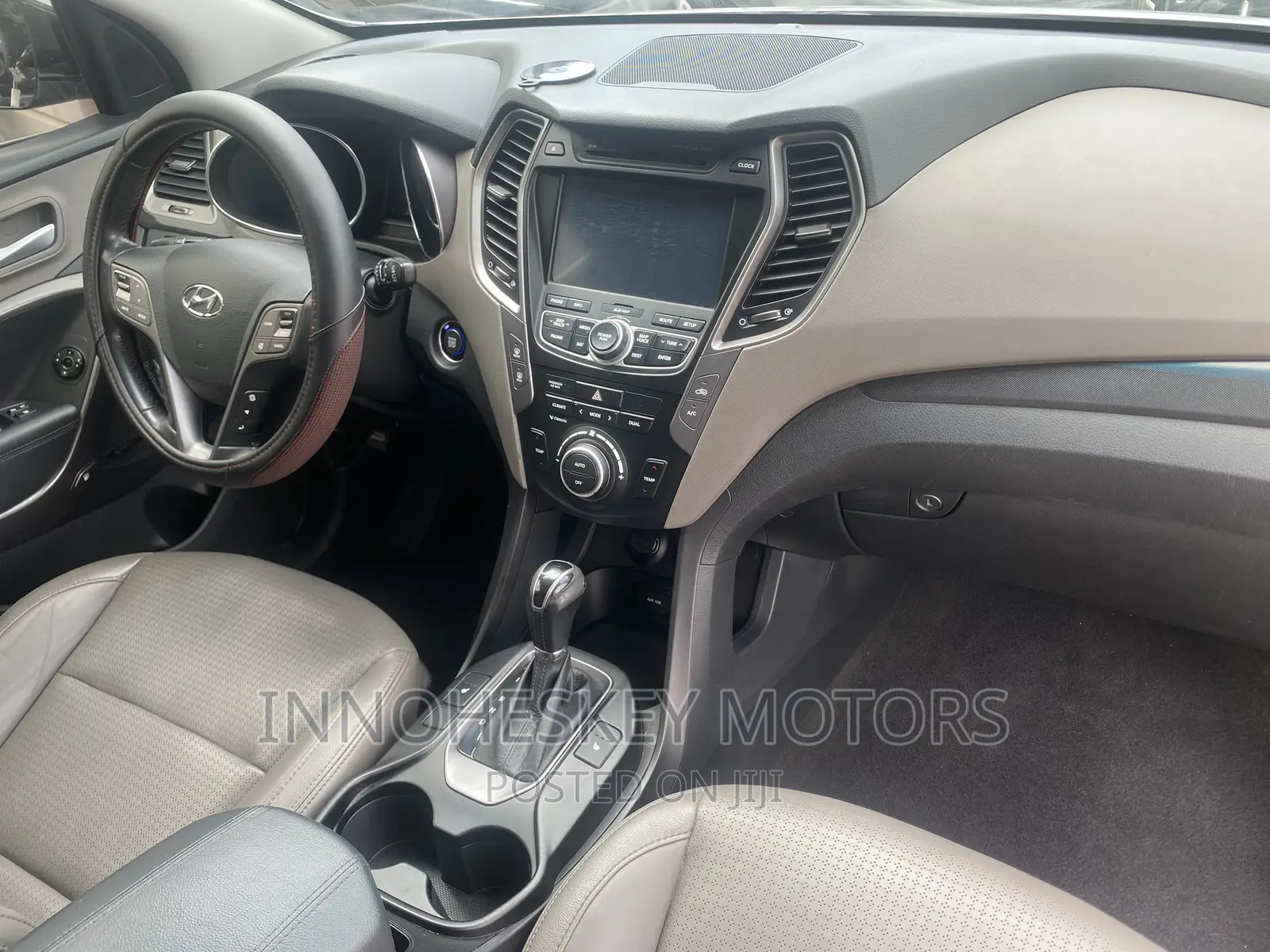 Hyundai Santa Fe 2015 Silver